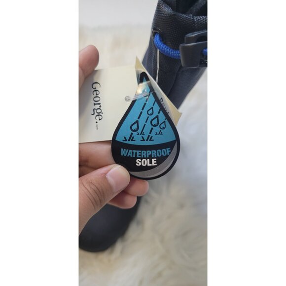 George NEW Kids Black Waterproof Insulated Cold Weather Winter Snow Boots Sz 2 - Picture 8 of 14